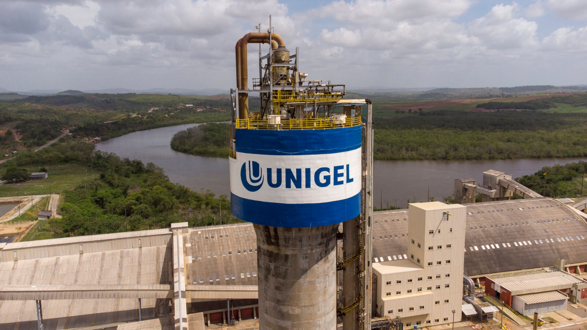 Unigel entre inadimplentes da CVM