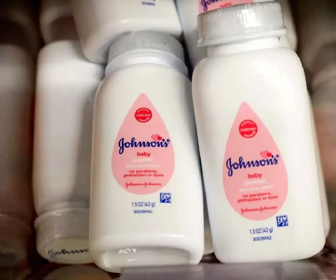 Talco da Johnson & Johnson é associado a casos de câncer