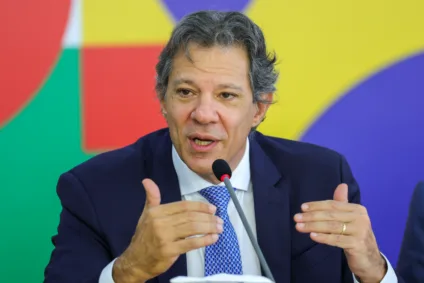 Haddad em coletiva sobre pacote fiscal