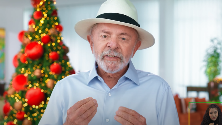 Presidente Lula durante pronunciamento em transmissão pública (Foto: reprodução)