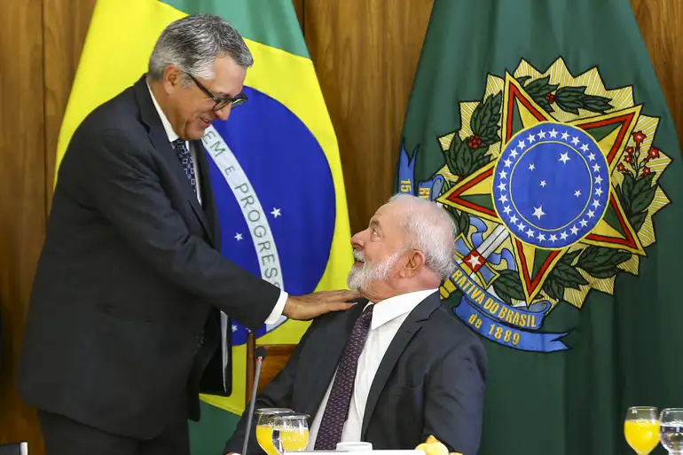 O presidente Lula e o ministro Alexandre Padilha/ Foto: Marcelo Camargo/Agência Brasil