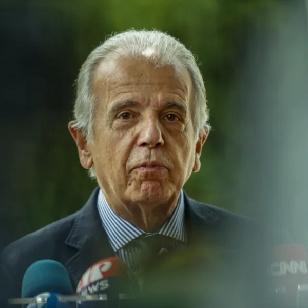 José Múcio, ministro da Defesa