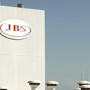 Morgan Stanley eleva preço-alvo de ações da JBS (JBSS3) e vê forte potencial. Descubra por que a ação é top pick no setor!