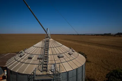 Conab vai vender armazéns