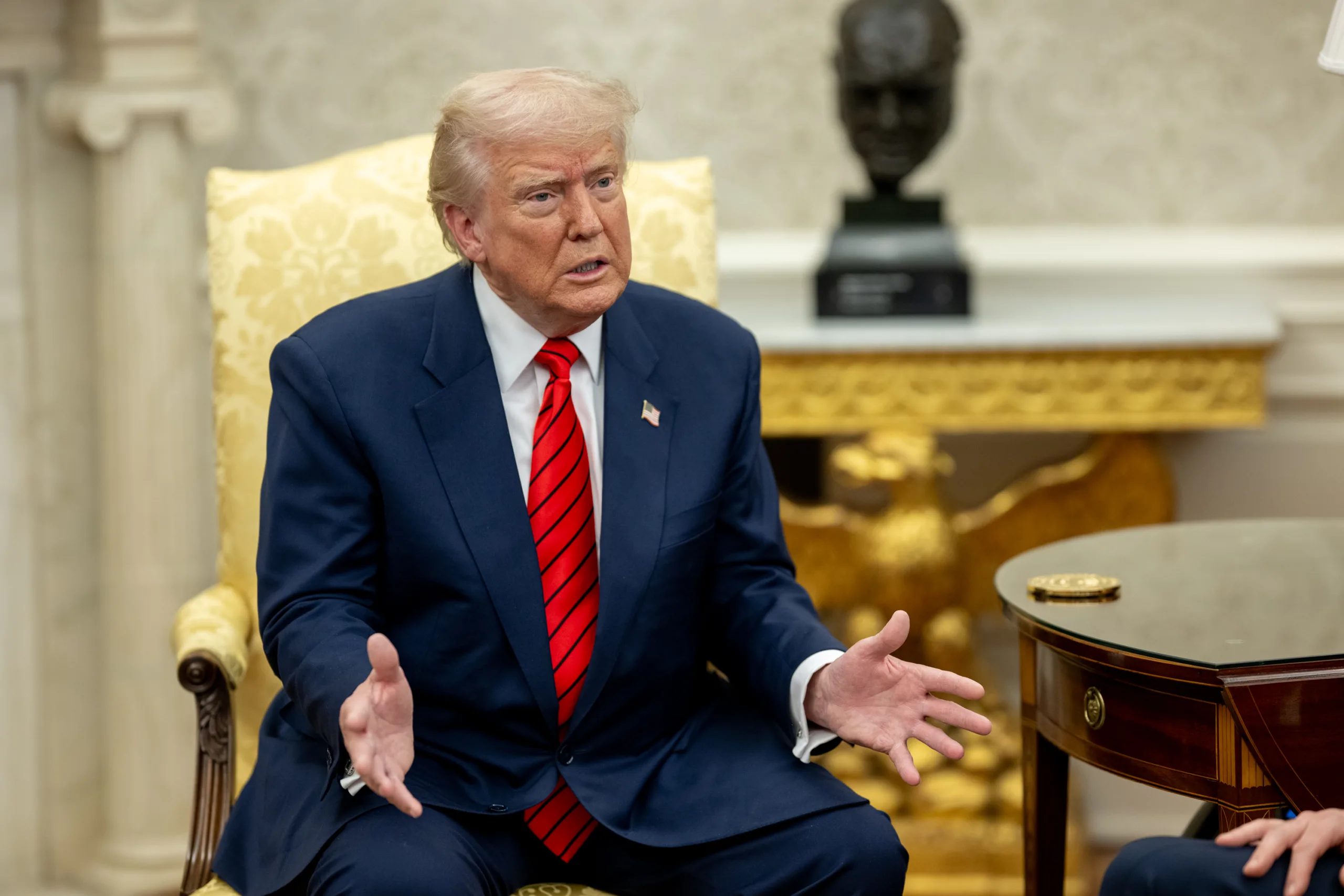 Trump Media levanta US$ 2,44 bi em oferta para comprar bitcoin - BPMoney