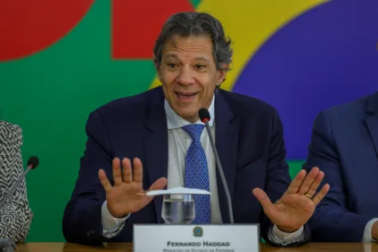 Ministros Fernando Haddad (Fazenda) durante coletiva para explicar o pacote de gastos do governo.
(Foto: Fabio Rodrigues-Pozzebom/ Agência Brasil)