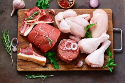 O futuro da carne no Brasil: o frango reina, o boi encolhe