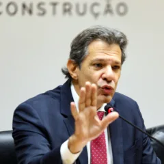 O ministro da Fazenda, Fernando Haddad, durante divulgação dos dados do Relatório de Avaliação de Receitas e Despesas Primárias do 2º bimestre de 2025. (Foto: Valter Campanato/Agência Brasil)