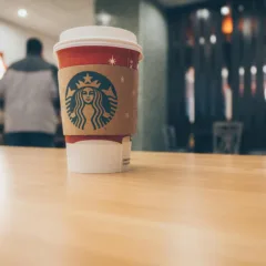 Atualizações do Starbucks ainda não têm previsão para chegar no Brasil (Foto: Josh Sorenson/Pexels)