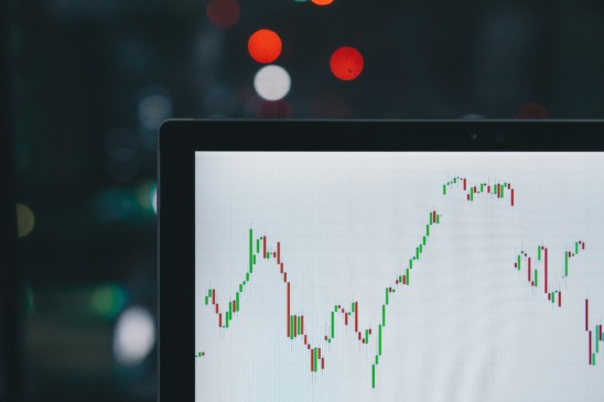 O dólar comercial desceu 0,27%, a R$ 5,48. (Foto: m/Unplash)