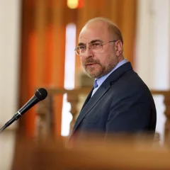 Mohammad Baqer Qalibaf foi prefeito de Teerão e hoje lidera parlamento do Irã (Foto: reprodução/Tehran Times)