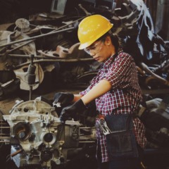 Serviços e Indústria foram os setores que mais (Foto: Chevanon Photography/Pexels)