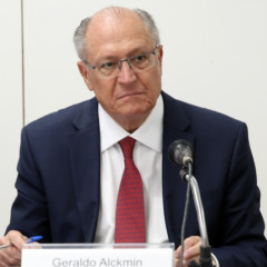 Brasília (DF) 15/07/2025 - O vice-presidente da República e ministro do Desenvolvimento, Indústria, Comércio e Serviços, Geraldo Alckmin, participa de reunião com o representantes do setor do agronegócio para discutir medidas à tarifa de 50% dos EUA. (Foto: Valter Campanato/Agência Brasil)