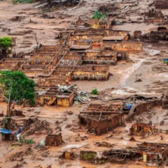 Quebra da barragem da mina Córrego do Feijão, em Brumadinho (MG) Foto: Antonio Cruz/Agência Brasil