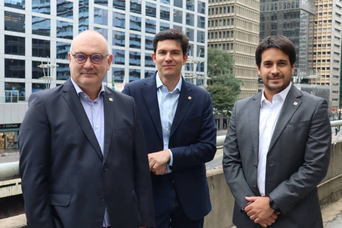 Executivos da Nomad, Danilo Igliori (economista-chefe), Lucas Vargas (CEO) e Caio Fasanella (diretor-executivo), em Nova York. (Foto: reprodução Divulgação) Executivos da Nomad, Danilo Igliori (economista-chefe), Lucas Vargas (CEO) e Caio Fasanella (diretor-executivo), em Nova York. (Foto: reprodução Divulgação)