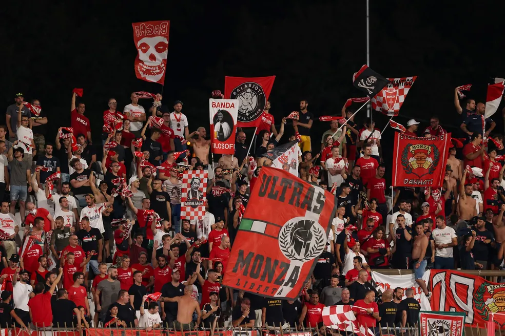 Família Berlusconi já foi dona do Milan. (Foto: reprodução/Globo Esporte/Getty Images)