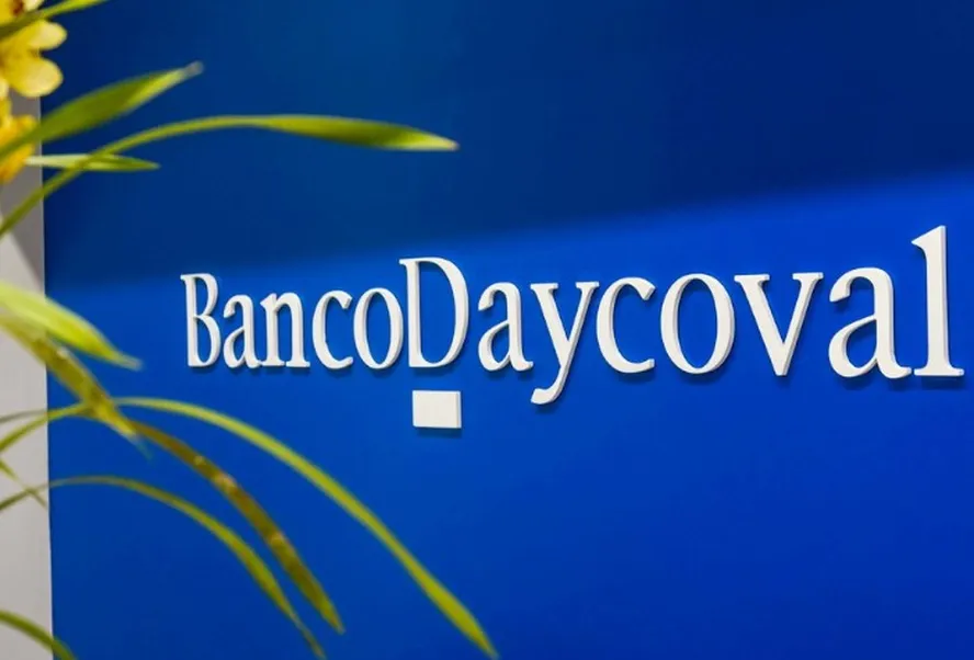 Foto: Reprodução/Facebook/bancodaycoval