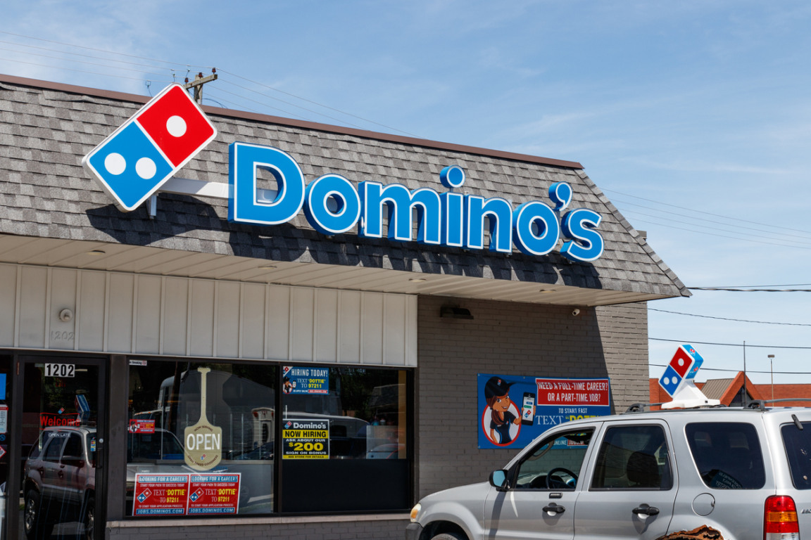 Greenfield - Circa June 2019: Domino's Pizza Restaurant. Domino's delivers more than 1 million pizzas a day V Greenfield - Circa June 2019: Domino's Pizza Restaurant. Domino's delivers more than 1 million pizzas a day V