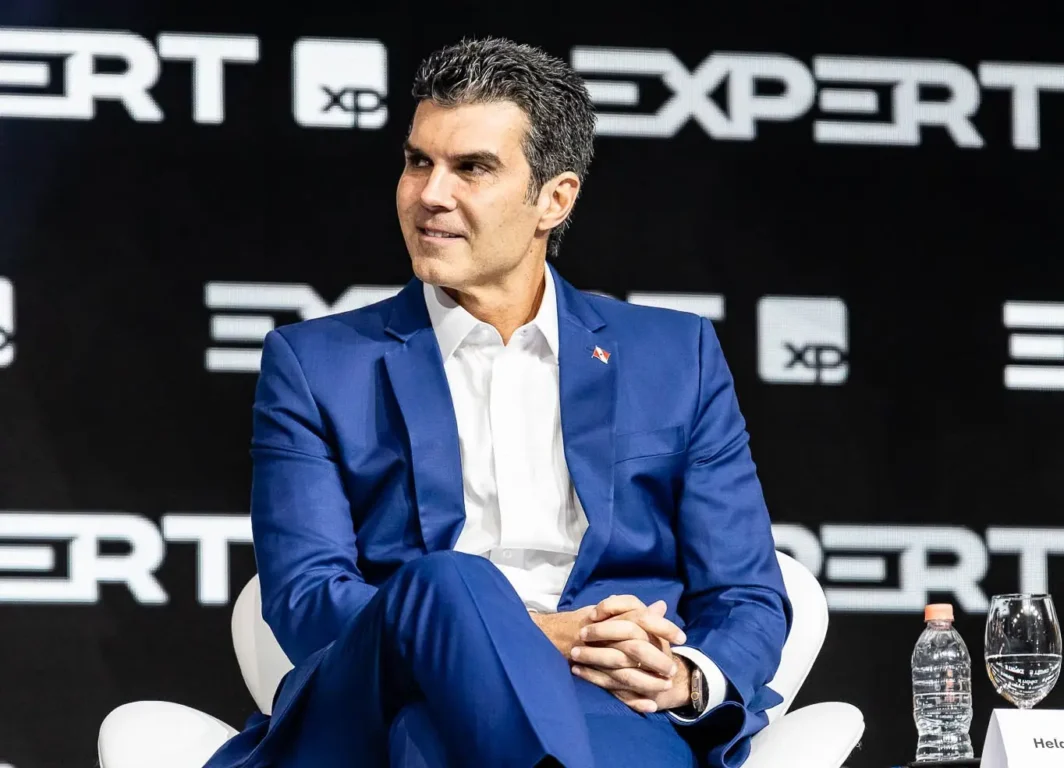 Helder Barbalho, governador do Pará, durante a Expert XP 2023 (Divulgação)
