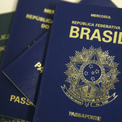 Passaporte brasileiro. (Marcelo Camargo/Agência Brasil)