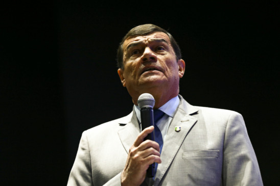 O ex-ministro da Defesa, Paulo Sérgio Nogueira, durante a abertura da 7ª Mostra BID Brasil, evento do segmento de defesa e segurança, no Centro de Convenções Ulysses Guimarães, em Brasília.
(Foto: Marcelo Camargo/Agência Brasil)