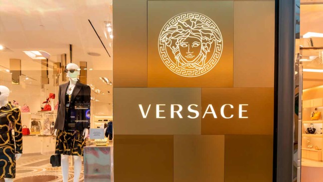 Fachada da Versace (Foto: reprodução/Etiqueta Única)