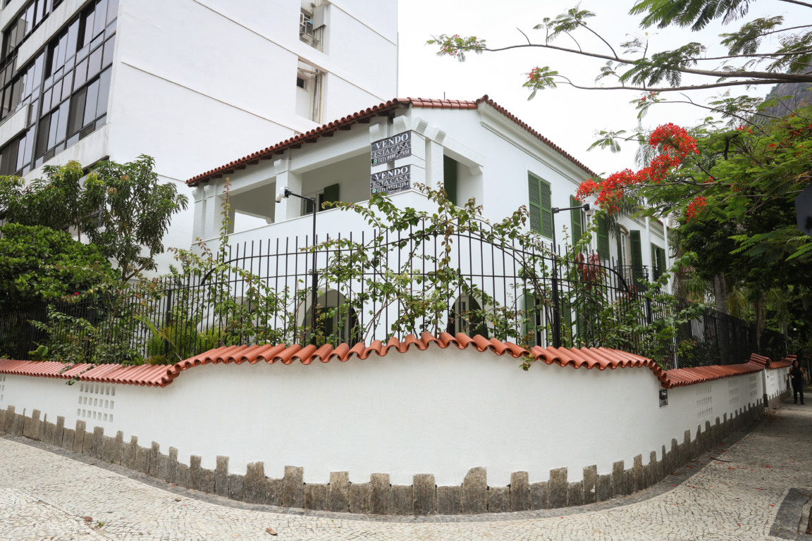 Fachada da casa na Urca que serviu de locação para o filme Ainda estou aqui, de Walter Salles. (Foto: Tomaz Silva/Agência Brasil)