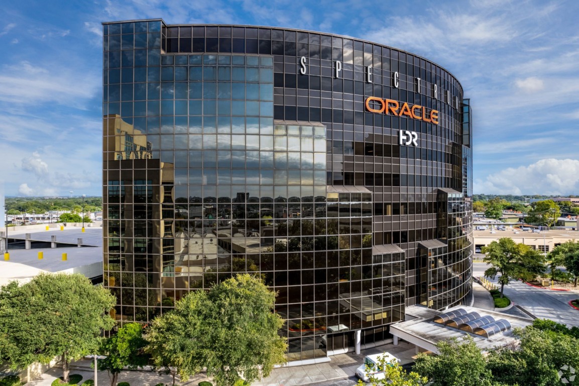  The Spectrum Building em San Antonio, onde a Oracle tem escritórios (Foto: reprodução/CoStar)