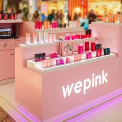Quiosque da WePink no Shopping da Bahia, em Salvador (Foto: reprodução/ Bahia Notícias)
