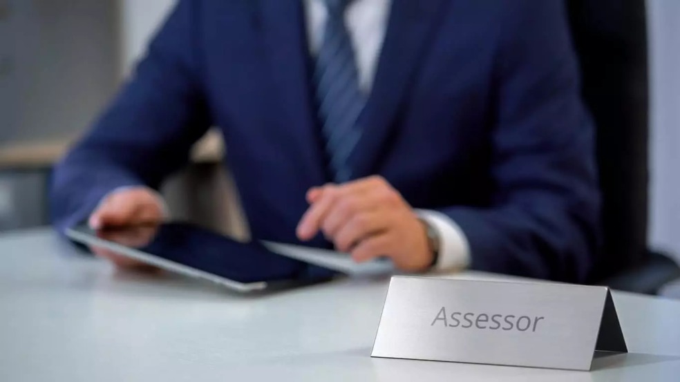 Quanto Vale o Conselho? O Debate sobre a Remuneração de Assessores e o Futuro da Relação com o Investidor