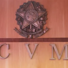 OnilX nega oferta de valores mobili&aacute;rios e responde &agrave; CVM