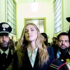 Chiara Ferragni deixa o tribunal de Milão após a audiência preliminar no início do mês - Piero Cruciatti/AFP

