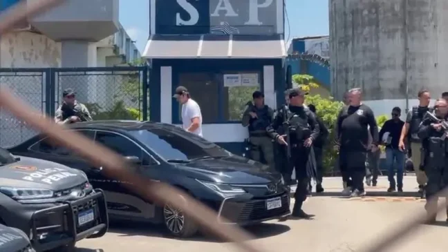 Daniel Vorcaro saindo do CDP (Centro de Detenção Provisória) de Guarulhos).  • CNN
