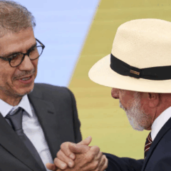 Brasília (DF), 14/01/2025 - O presidente Luiz Inácio Lula da Silva dá posse a Sidônio Palmeira como ministro da Secretaria de Comunicação Social da Presidência, em cerimônia no Palácio do Planalto. Foto: Marcelo Camargo/Agência Brasil