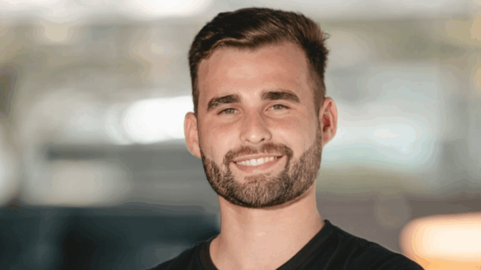 Arthur Oliveira Vargas, assessor de investimentos finalista do Prêmio ABAI 2025 Arthur Oliveira Vargas, assessor de investimentos finalista do Prêmio ABAI 2025