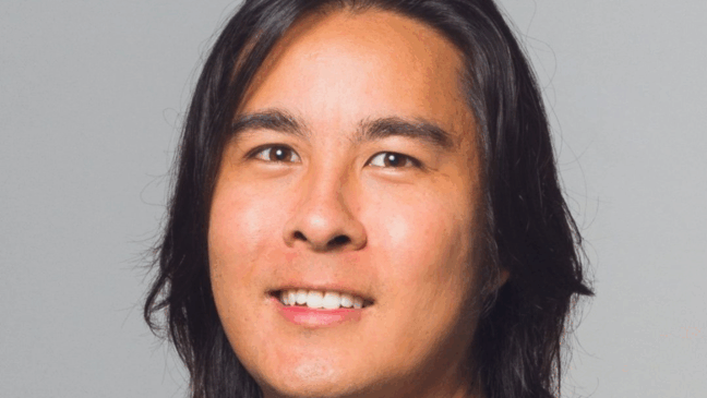 Fernando Kobuti, do escritório Blue3, é finalista nas categorias  Especialista em Alternativos e Melhor Especialista em BDRs e ETFs  do Prêmio ABAI 2025