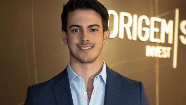 Matheus Caleffi, do Origem Invest, foi selecionado para as categorias Melhor Assessor Under 30, Melhor Especialista em Alternativos, Melhor Especialista em BDRs e ETFs e Melhores Assessores do Sul do Prêmio ABAI 2025. 