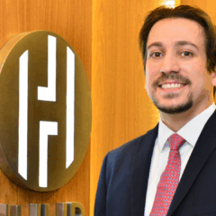 Prêmio ABAI 2025: Daniel Abrahão é finalista a Melhor Assessor do Ano