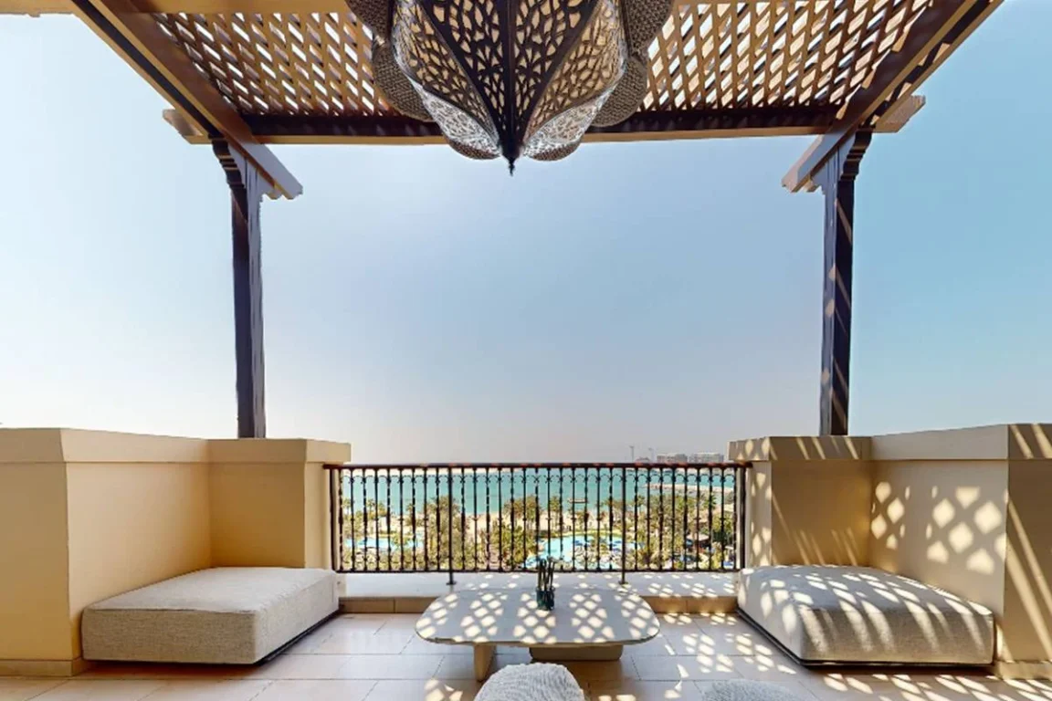 Suíte presidencial do Four Seasons em Jumeirah Beach, em Dubai (Foto: reprodução/Metrópoles)