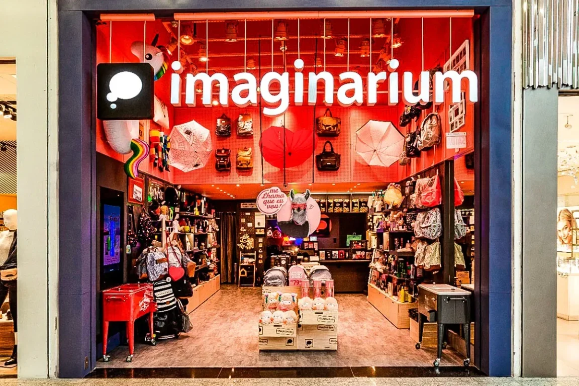 A Uni.Co é responsável por marcas como Imaginarium e Pucket (Foto: reprodução/Exame)