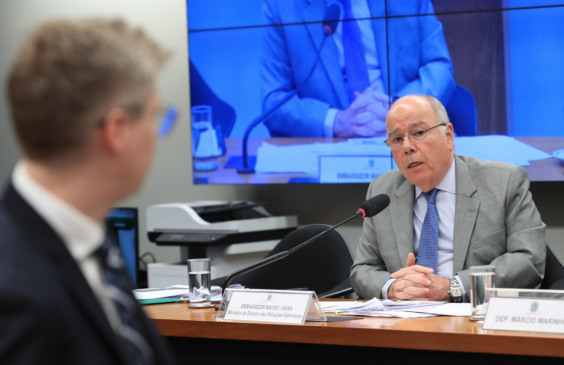 Reunião da Comissão de Relações Exteriores e de Defesa Nacional da Câmara para ouvir o ministro das Relações Exteriores, Mauro Vieira. (Foto: Lula Marques/ Agência Brasil)