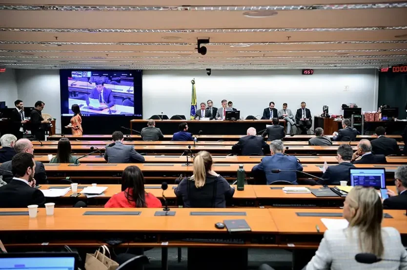 Reunião da Comissão Mista de Orçamento (CMO) no Congresso Nacional (Foto: Pedro França/Agência Senado)
