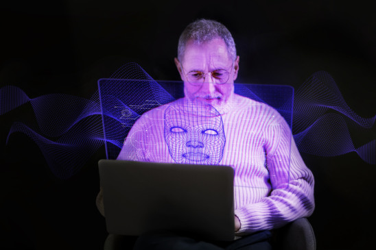 Fraudes com deepfakes crescem 126% no Brasil em 2025