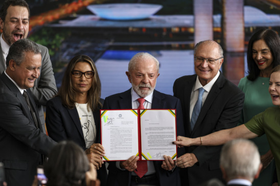 Lula veta Dosimetria