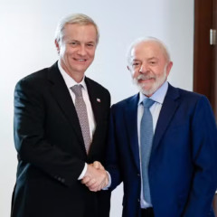 Lula e presidente eleito do Chile discutem estabilidade e crime organizado