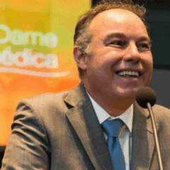 Irlau Machado possivel novo CEO da Oncoclinicas
