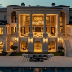 Pai de Vorcaro vende mans&atilde;o de R$ 180 mi em Orlando