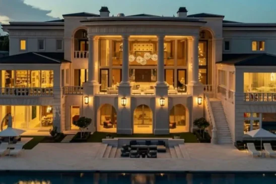 Pai de Vorcaro vende mansão de R$ 180 mi em Orlando