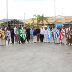 Representantes das escolas de samba do Grupo Especial do RJ (Cr&eacute;dito: Tomaz Silva/Ag&ecirc;ncia Brasil)

